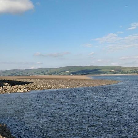 Lagooncombe Modern And Cosy Holiday Home Haverigg Екстериор снимка