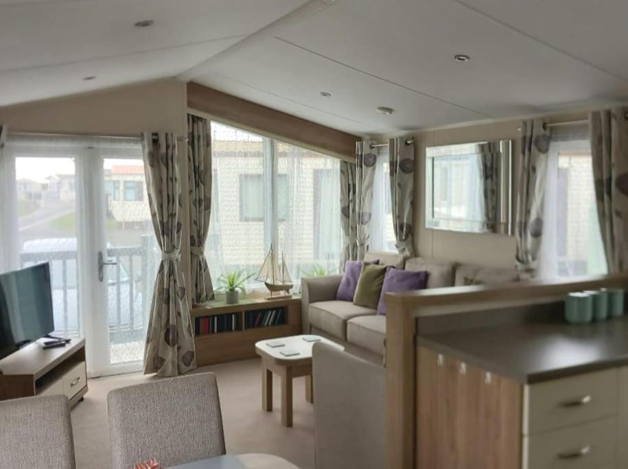 Lagooncombe Modern And Cosy Holiday Home Haverigg Екстериор снимка